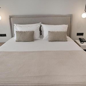 Deluxe Zimmer mit Kingsize-Bett
